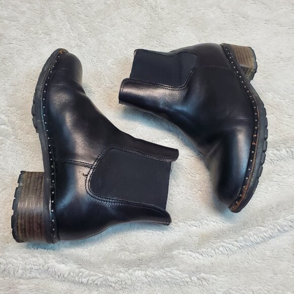 Ugg Black Leather Cavalari Gothic Biker Luxury Punk Moto Pull On Ankle Boots 8 - Picture 4 of 14